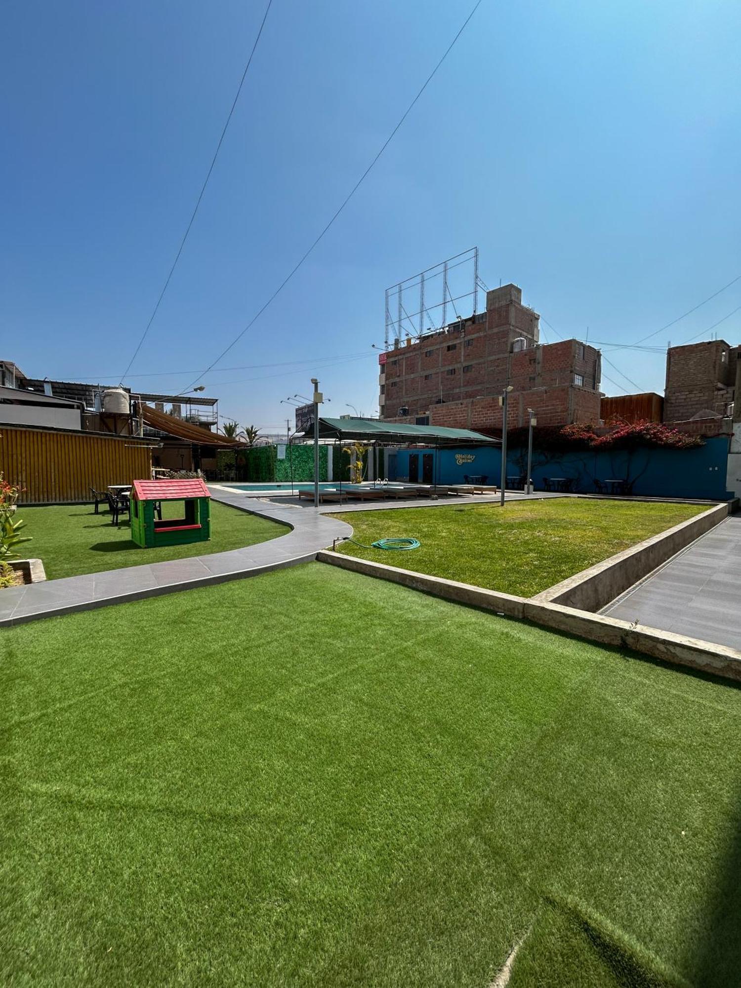 Holiday Suites Tacna Exterior foto